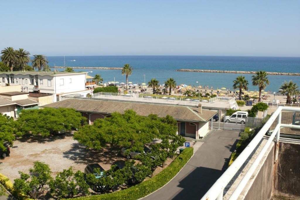 Hotel Villa San Giuseppe San Bartolomeo Al Mare Eksteriør billede