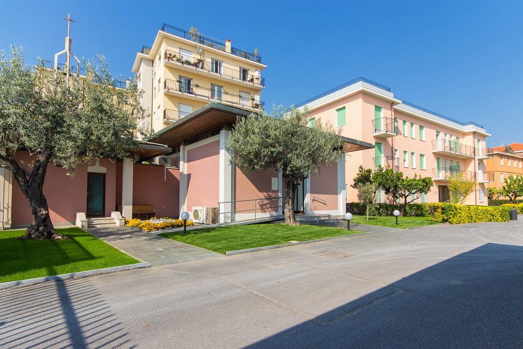 Hotel Villa San Giuseppe San Bartolomeo Al Mare Eksteriør billede
