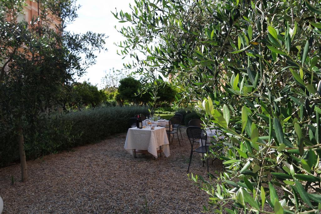 Hotel Villa San Giuseppe San Bartolomeo Al Mare Eksteriør billede