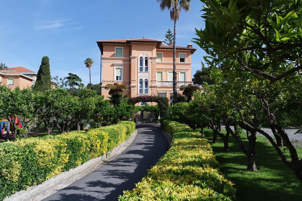 Hotel Villa San Giuseppe San Bartolomeo Al Mare Eksteriør billede